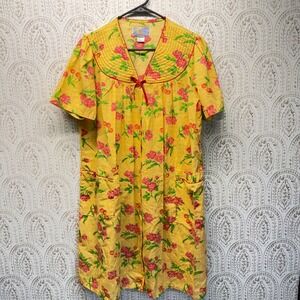 Moon Dance House Dress Womens Large Yellow Floral Cherry Quilted V-Neck Pockets